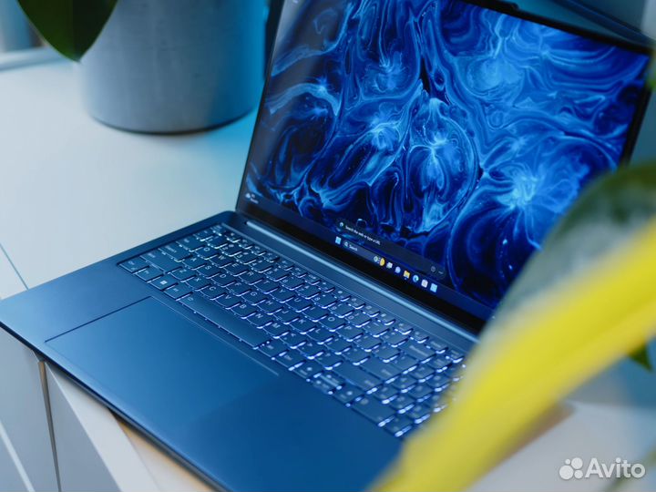 Премиальный игровой ноутбук Lenovo Pro RTX 4060