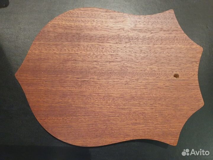 Бронзовый медальон на стену