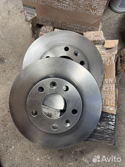 Диски тормозные Duster Megane 4