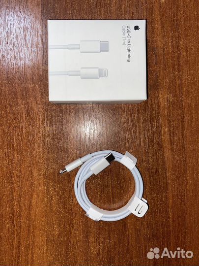 Быстрая зарядка на iPhone 20w