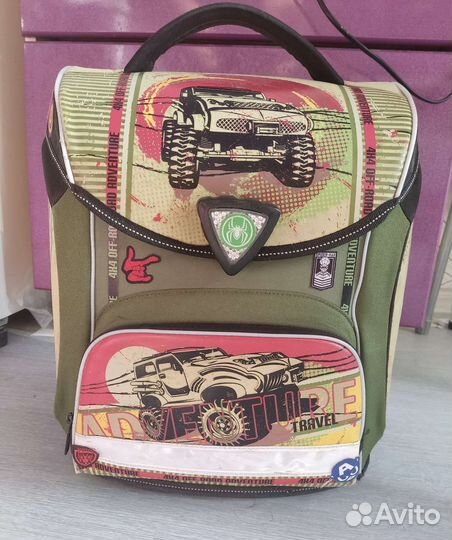 Рюкзак школьный ранец Hummingbird