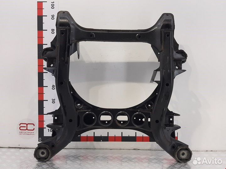 Балка для Volkswagen Touareg 2