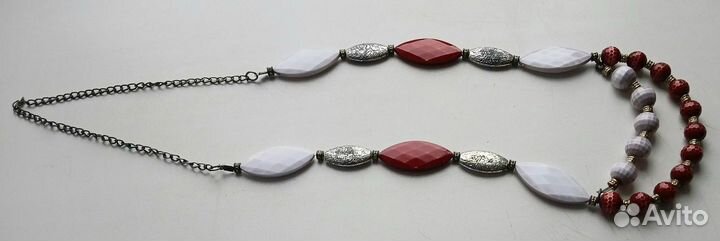 Ожерелье на цепочке бусы