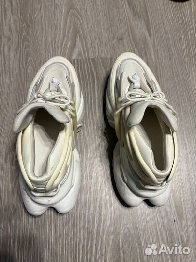 Кроссовки balmain