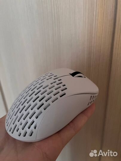 Беспроводная мышь Pulsar Xlite V2 Mini