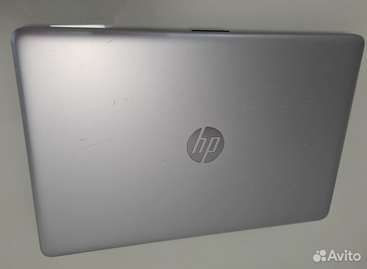 Ноутбук HP 15 Core i3-6006U 8Gb озу SSD 240