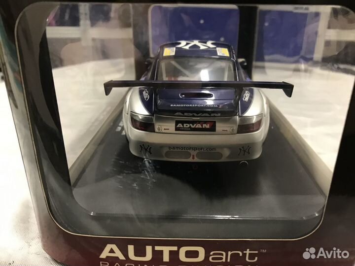 Autoart Porsche 911 GT3 RSR 2005 Alex Job #71