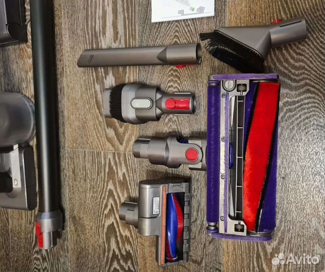 Оригинальный dyson v8 пылесос