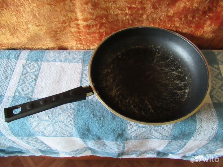 Сковорода большая