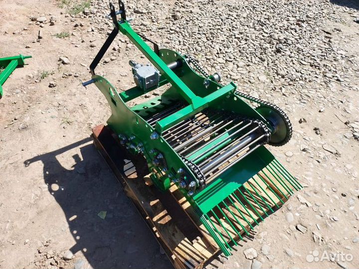 Транспортерная копалка для трактора