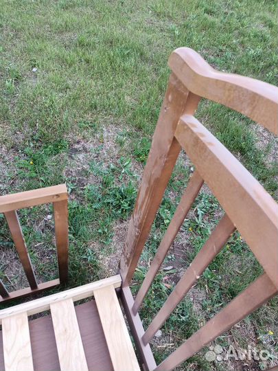 Детская кроватка с маятником и ящиком