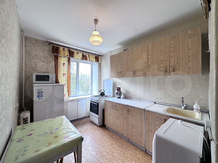 1-к. квартира, 32 м², 4/9 эт.