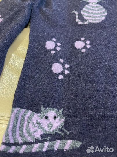 Свитер женский