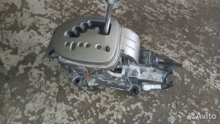 Селектор АКПП Toyota vitz NSP130 1nrfe