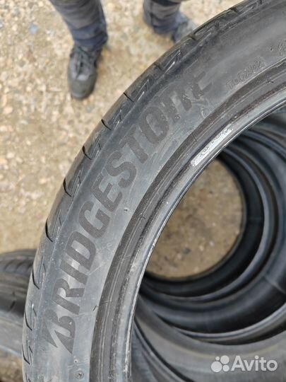 Bridgestone Turanza T005A 225/45 R19