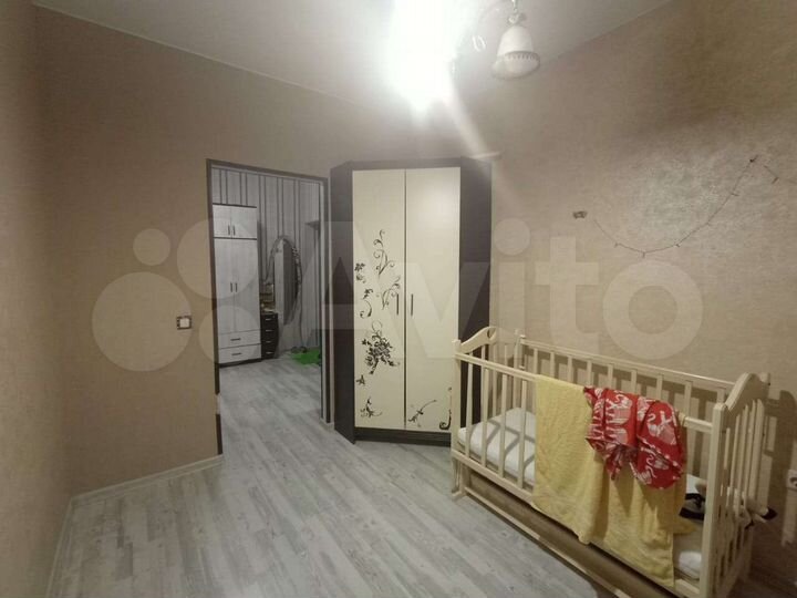 2-к. квартира, 52 м², 1/4 эт.