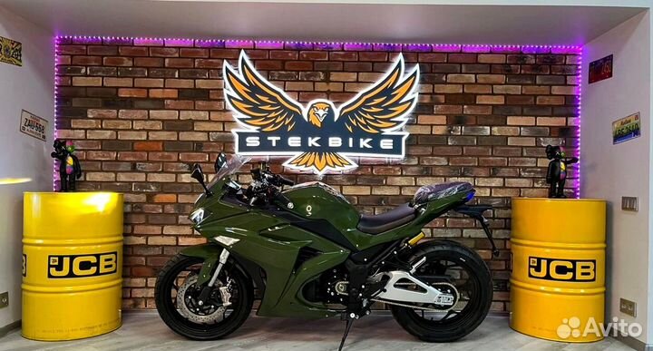 Электромотоцикл Yamaha R3