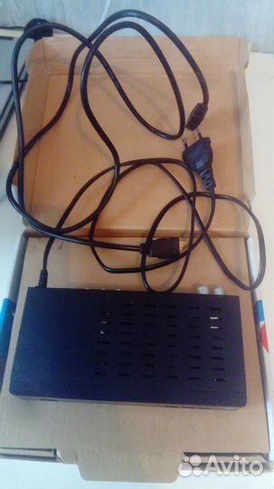 Приставка цифровая для телевизора HD DVB-T2 GL-100