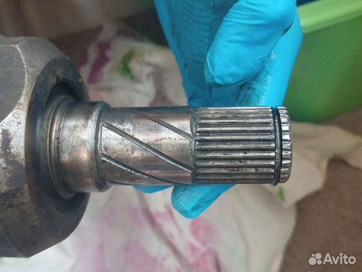 Продам внутренний груз(граната) на Мазда 6 gg