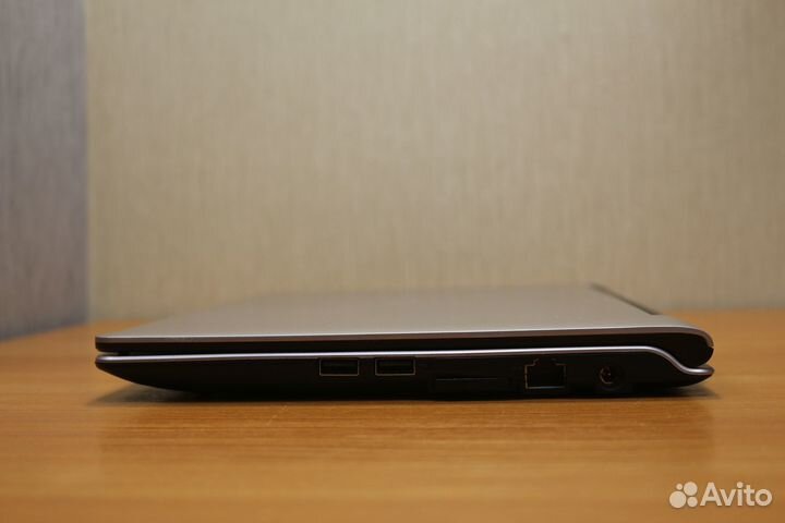 ICL Raybook Bi1011 N3160/4/SSD/11,6