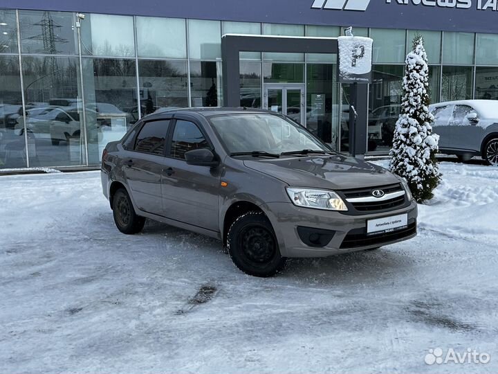 LADA Granta 1.6 МТ, 2017, 43 841 км