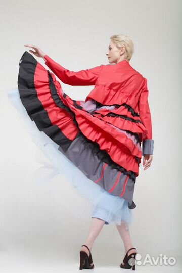 Пошив одежды,сценических костюмов