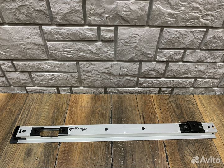 Land Cruiser Prado Салазки третьего ряда сидений