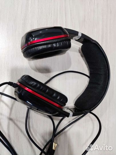 Компьютерная гарнитура Genius cavimanus HS-G700V