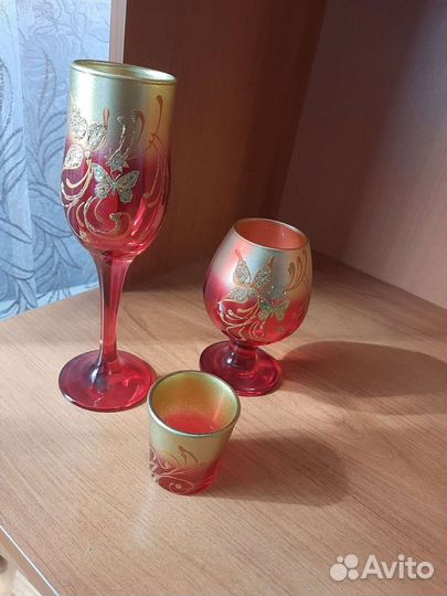 Фарфоровый чайный сервиз