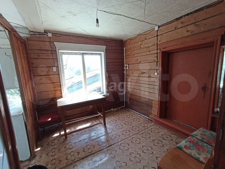 Дом 37,2 м² на участке 5,3 сот.