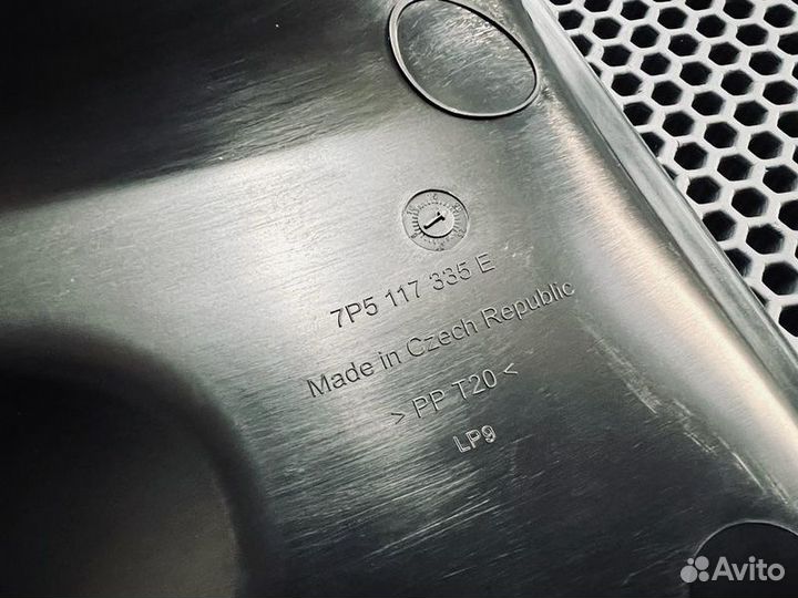 Воздуховод интеркулера Porsche Cayenne передний