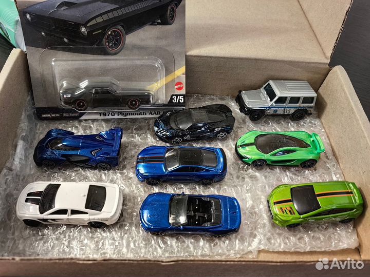 Модели Hot Wheels 1/64