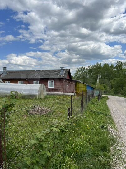 Дом 50 м² на участке 5 сот.