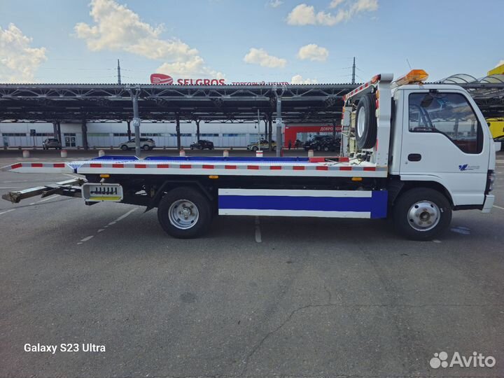 Isuzu Elf (N-series), 2023
