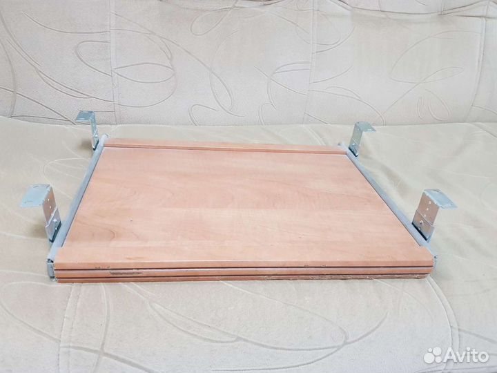 Выдвижная полка