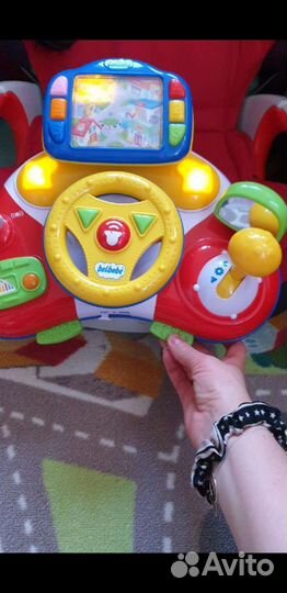 Игровой руль с навигатором