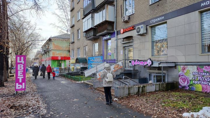 Торговая площадь, 70 м²