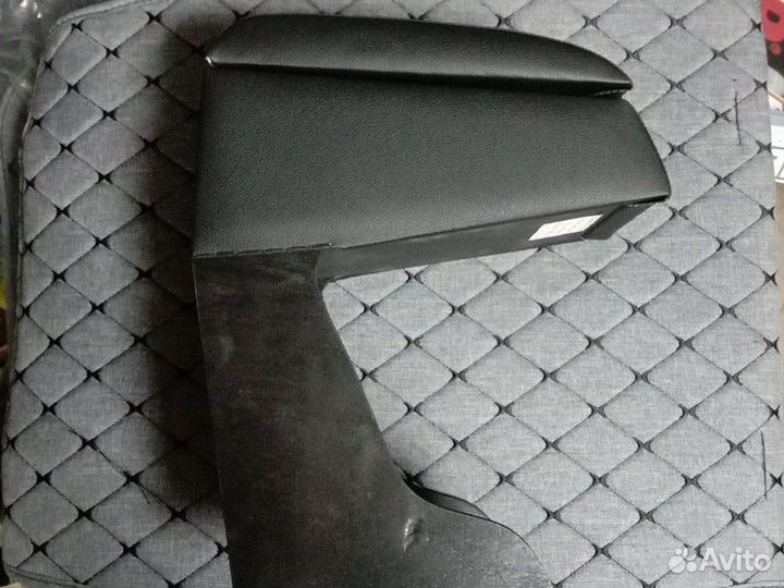 Подлокотники Гранта Ларгус Логан Акцент 2110 2112