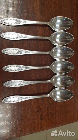 Набор вилок, ложек и ножей мнц