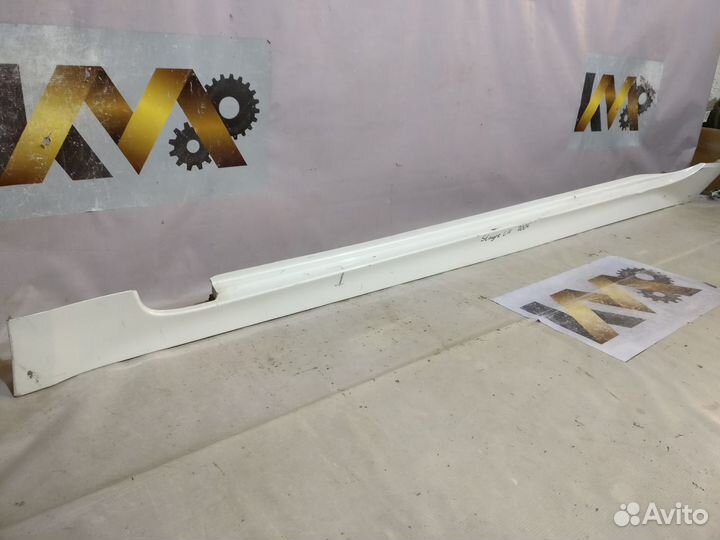 Кия Стингер 2018- Порог левый 7004