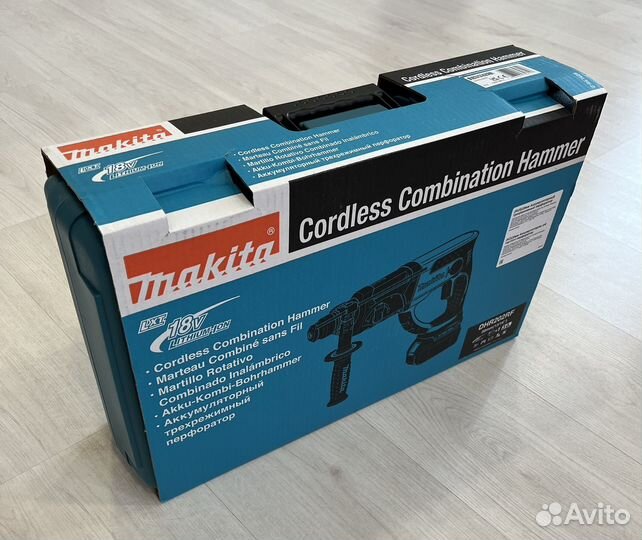 Аккумуляторный перфоратор Makita DHR202RF новый