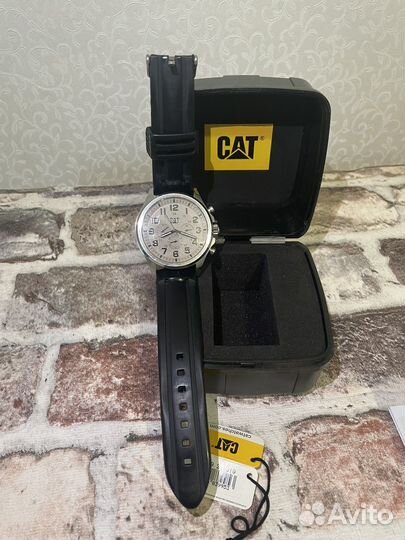 Продам часы CAT