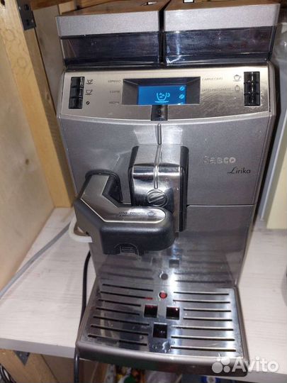 Кофемашина Saeco Lirika One Touch Cappuccino