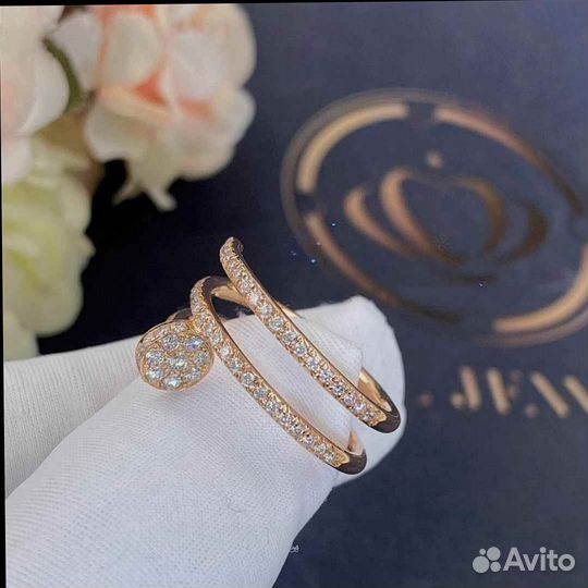 Кольцо Cartier Juste un Clou, бриллианты 0,56ct