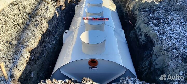 Септик Flora 2000л. с установкой