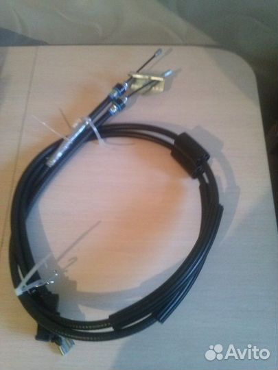 Тросс стояночного тормоза