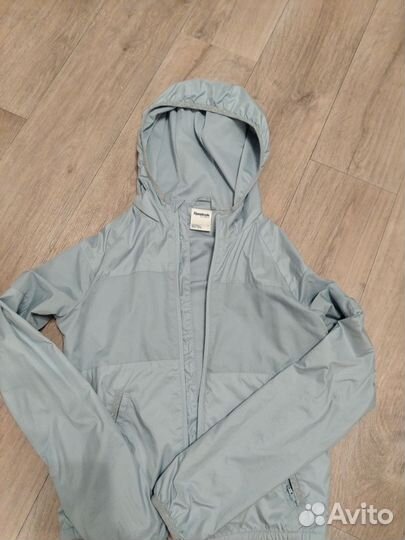 Ветровка reebok xs