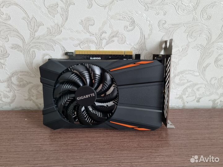 Видеокарта gigabyte geforce GTX1050Ti
