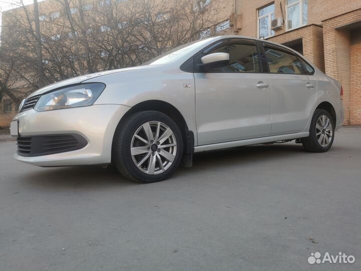 Volkswagen Polo 1.6 AT, 2013, 135 278 км