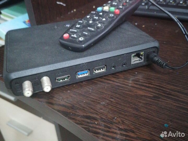 Ресивер триколор - GS B623L